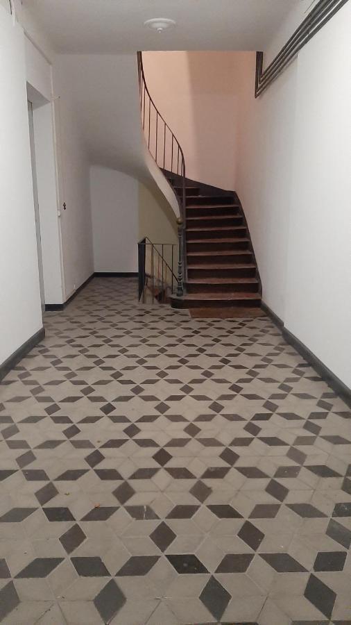 Les Glycines, Charmant Studio Au Calme Dans Batisse De Maitre Proche Du Centre Ville Parking Gratuit Digne-les-Bains Exterior foto